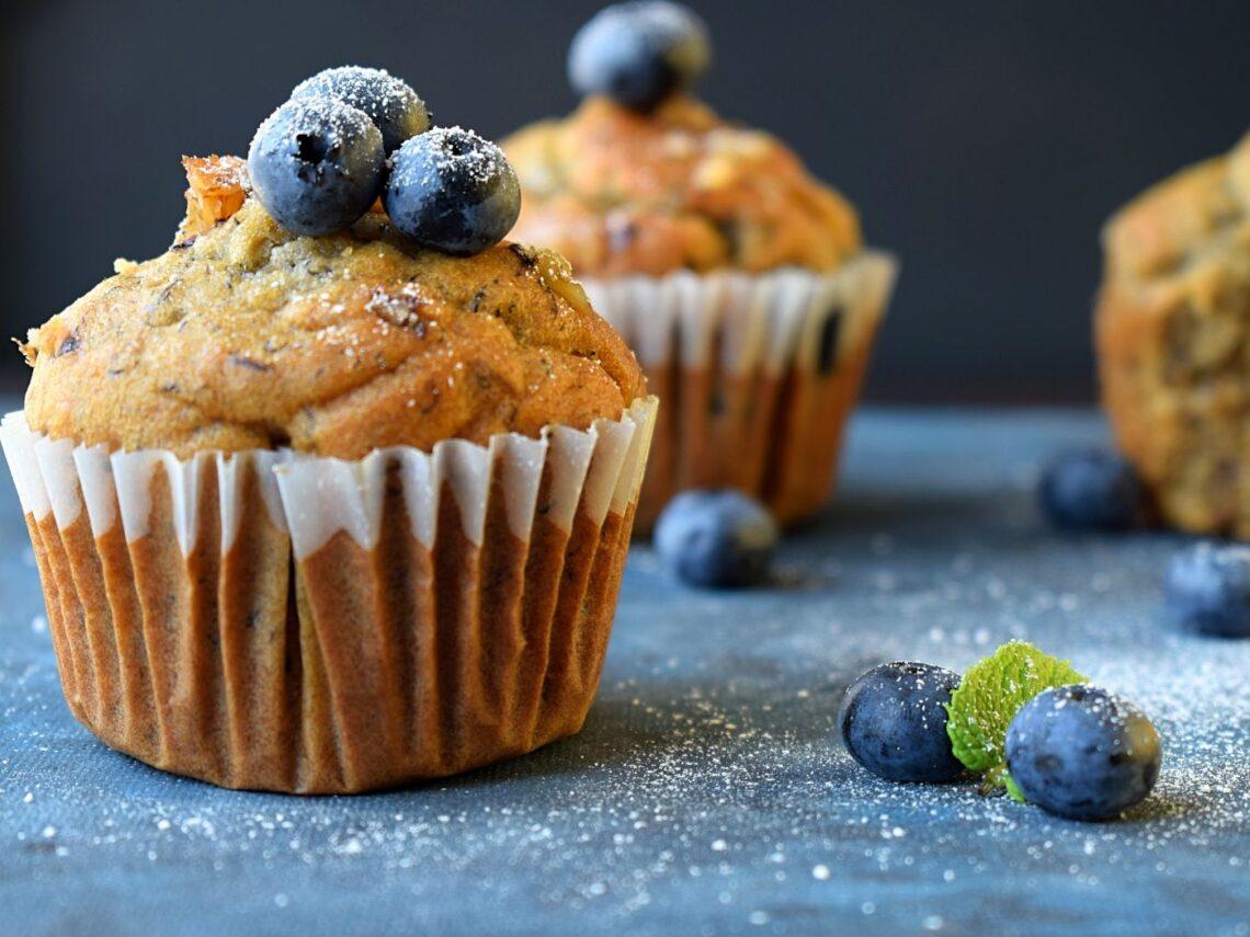Muffin ai mirtilli e cioccolato bianco