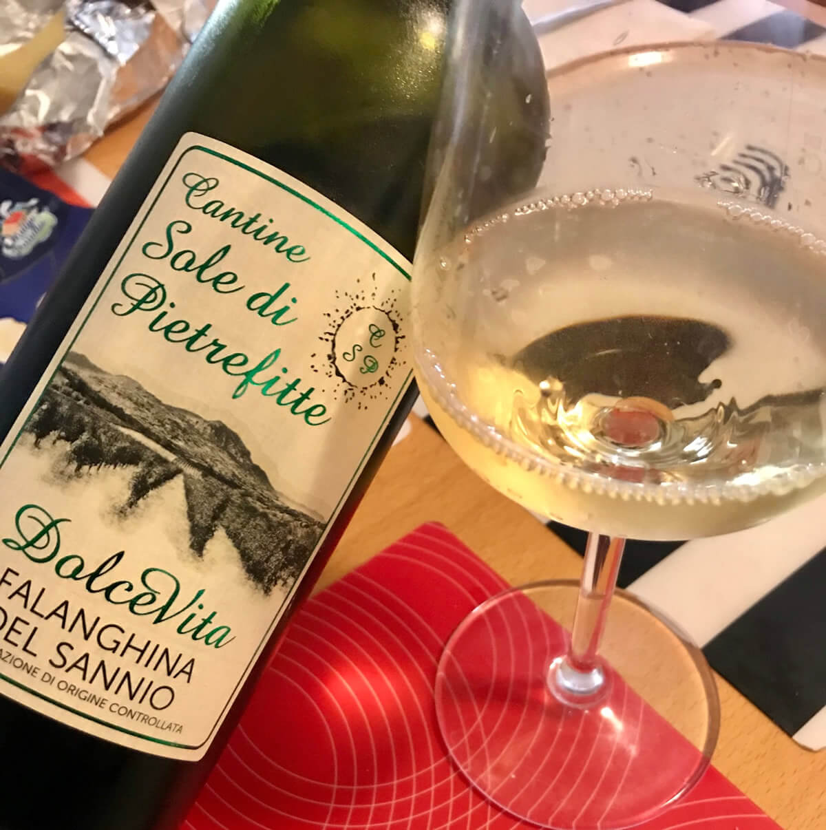 Cantine Sole di Pietrefitte, i vini del Sannio con il mare dentro Cantine Sole di Pietrefitte, i vini del Sannio con il mare dentro