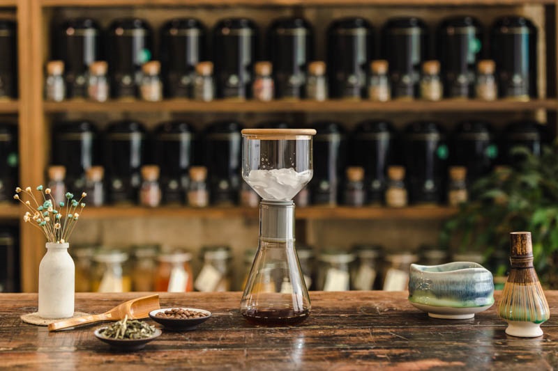 Cold Brew di caffè e tè ma anche tisane e bevande Cold Brew di caffè e tè e altre bevande personalizzate