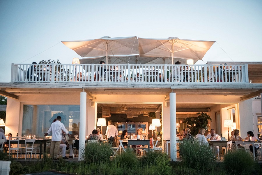 Aperitivo e cena vista mare in Riviera: Marè di Cesenatico Marè di Cesenatico