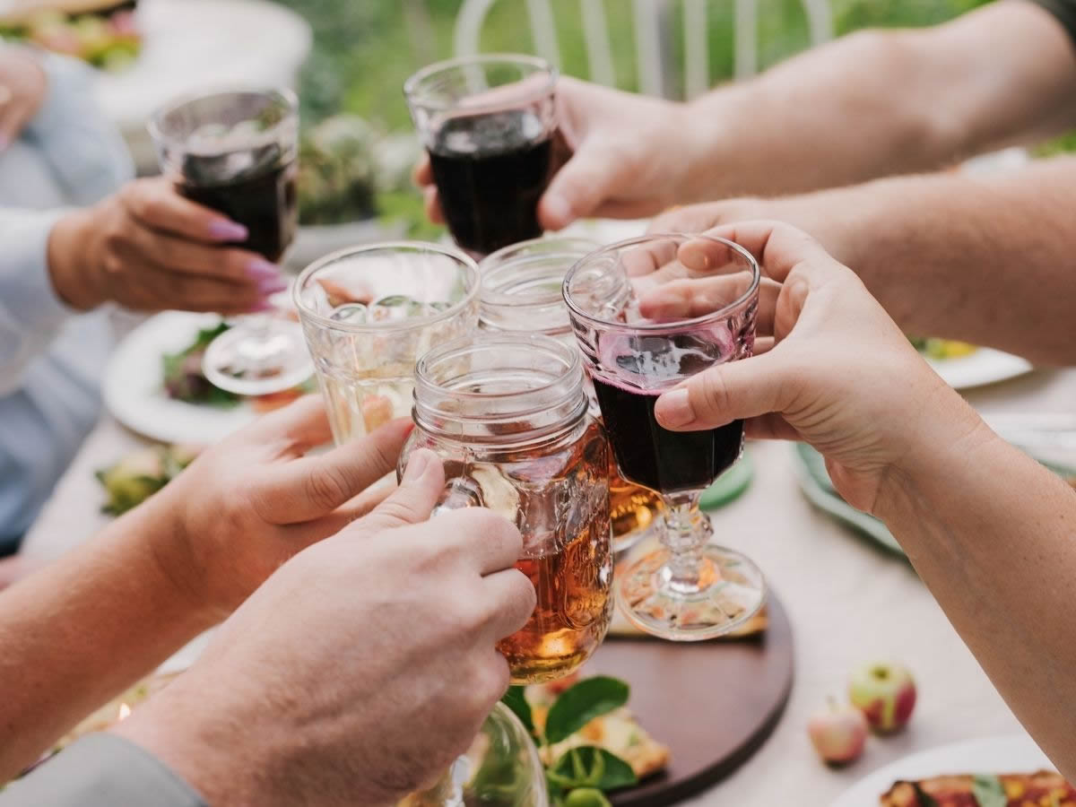 Cosa bere a Capodanno: ecco 2 birre e 2 vini per salutare il 2020 2 birre e 2 vini per salutare il 2020