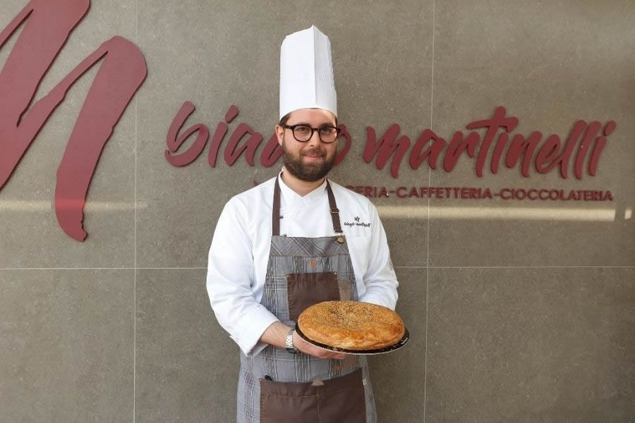 Polacca aversana rustica di Biagio Martinelli Biagio Martinelli con la sua polacca rustica