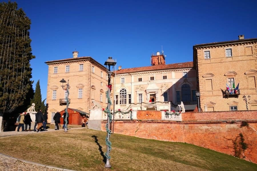 Castello di Govone 