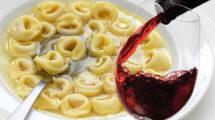 Cinque vini da abbinare ai tortellini in brodo: i consigli di Stefano Berzi di Hosteria del Vapore