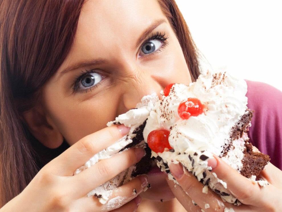 Tanta voglia di dolci: perché accade e come si risolve