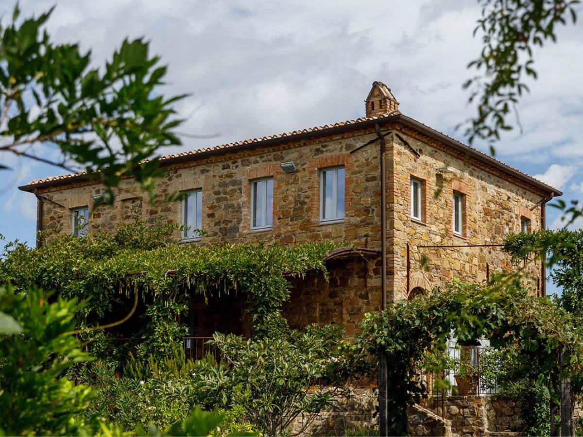 Esterno di Tenuta Luce a Montalcino