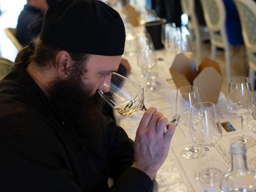 Un momento della degustazione di Vini da Terre Estreme