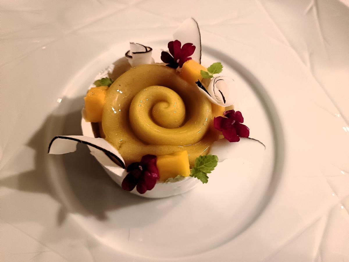 Il dessert Passione Esotica di Terrazza Hassler