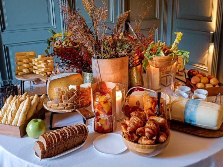 Pranzo della domenica a Villa Làrio, tra ritmi lenti e comfort food