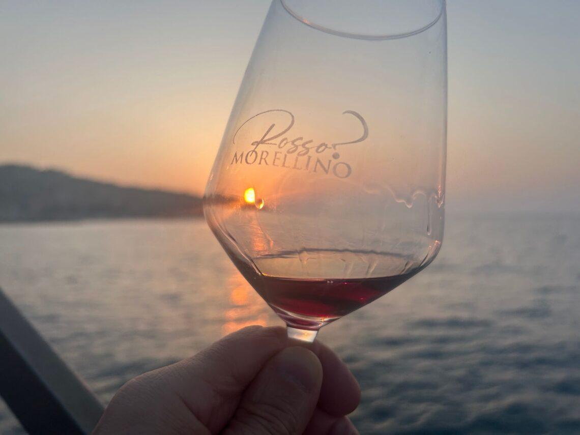 Rosso Morellino 2025: viaggio in 3 cantine e nei loro Morellino