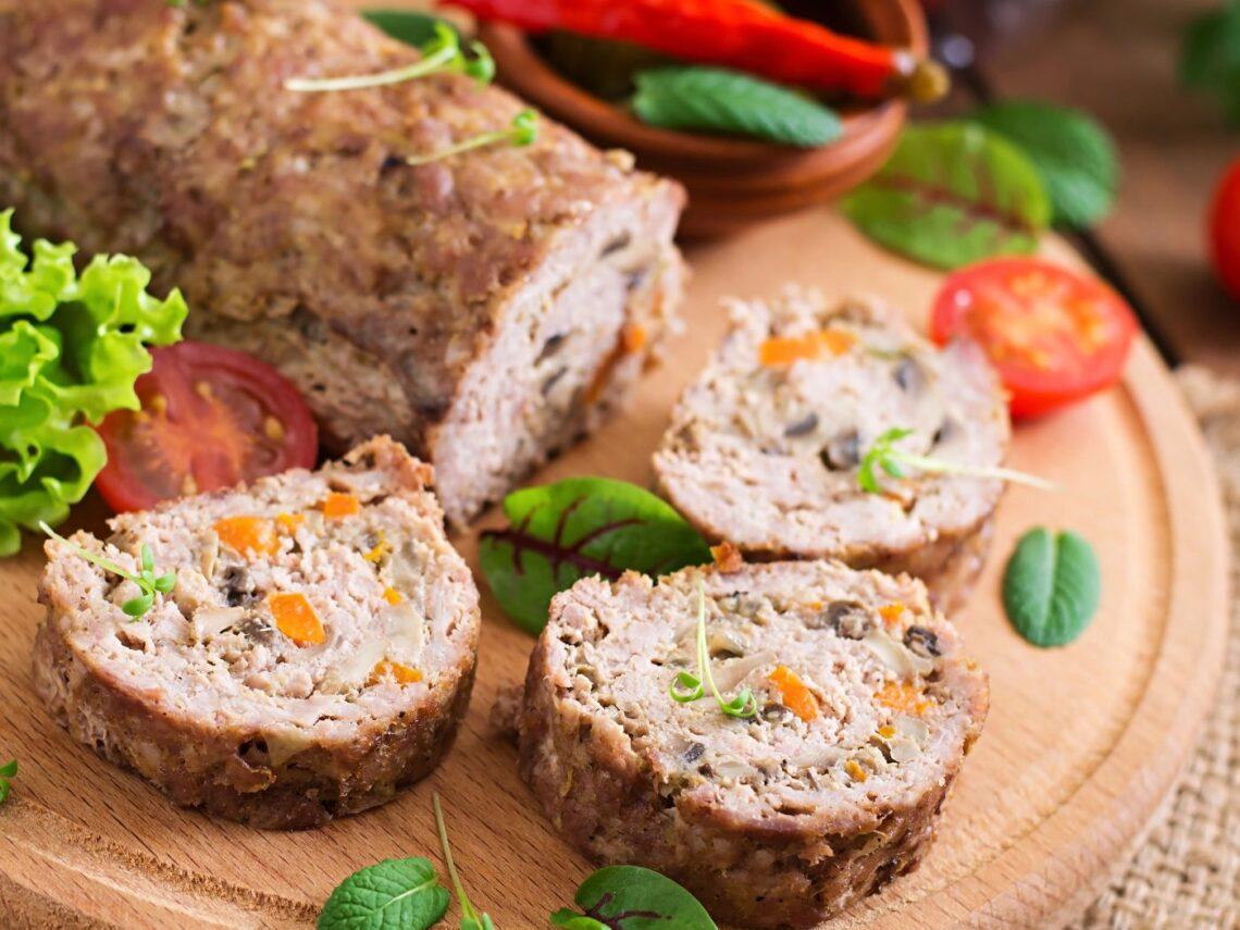Polpettone speziato con funghi e carote