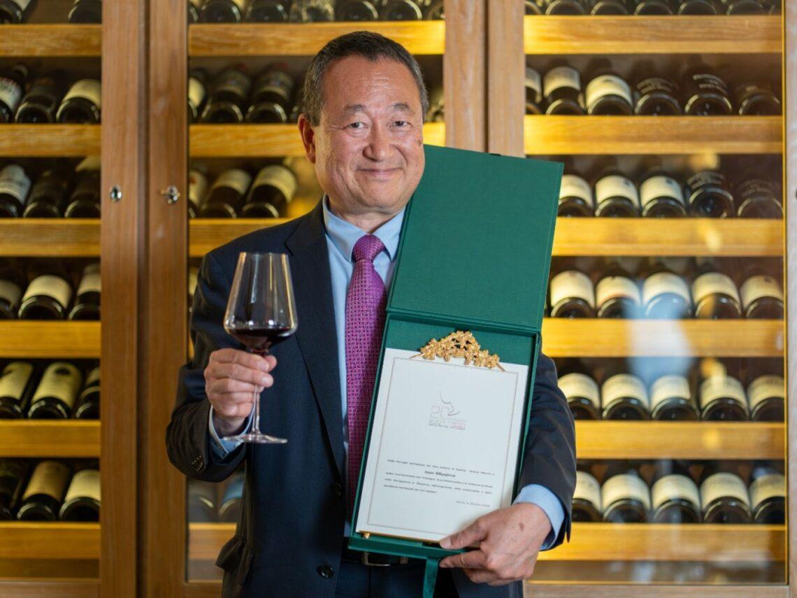 Istituto Grandi Marchi premia il giornalista giapponese Isao Miyajima