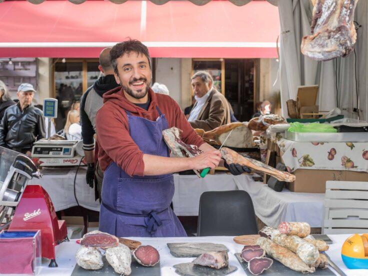 Distinti Salumi 2026: a Cagli tre giorni sulla norcineria artigianale