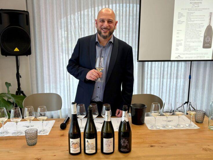 Etna in rosato: Oro d’Etna presenta tre spumanti e un orange wine