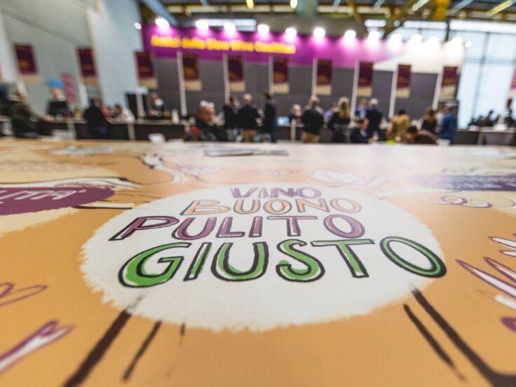 Vini naturali e tradizionali: il confronto a Slow Wine Fair 2026