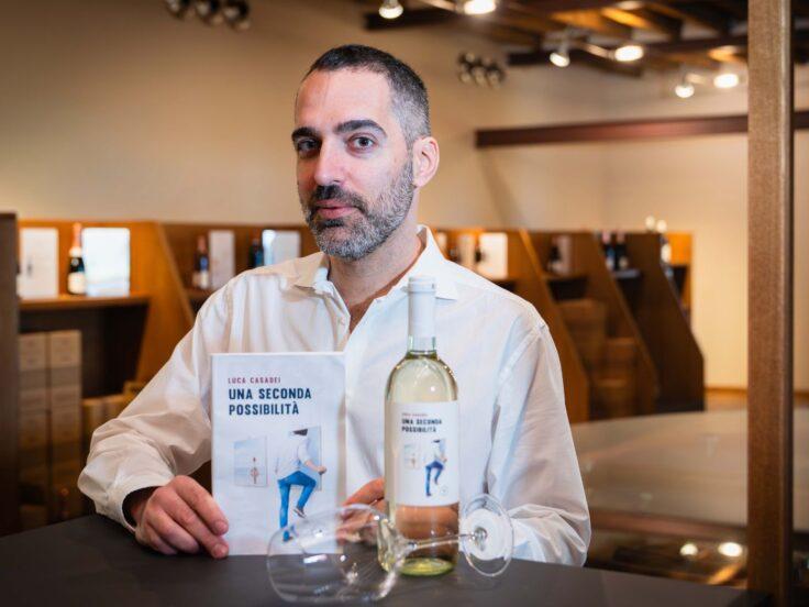 A Cesenatico l’aperitivo si fa sulla scena di un thriller