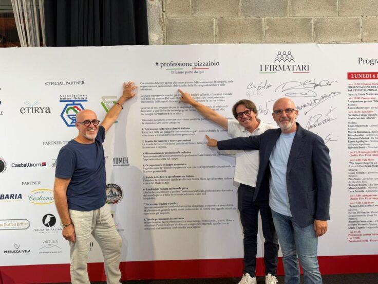 Pizzaiolo, mestiere da tutelare: cosa chiede Pizza Convention 2026