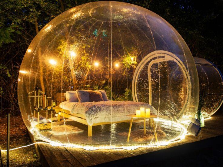 Dormire sotto le stelle fa bene? Ecco dove fare glamping